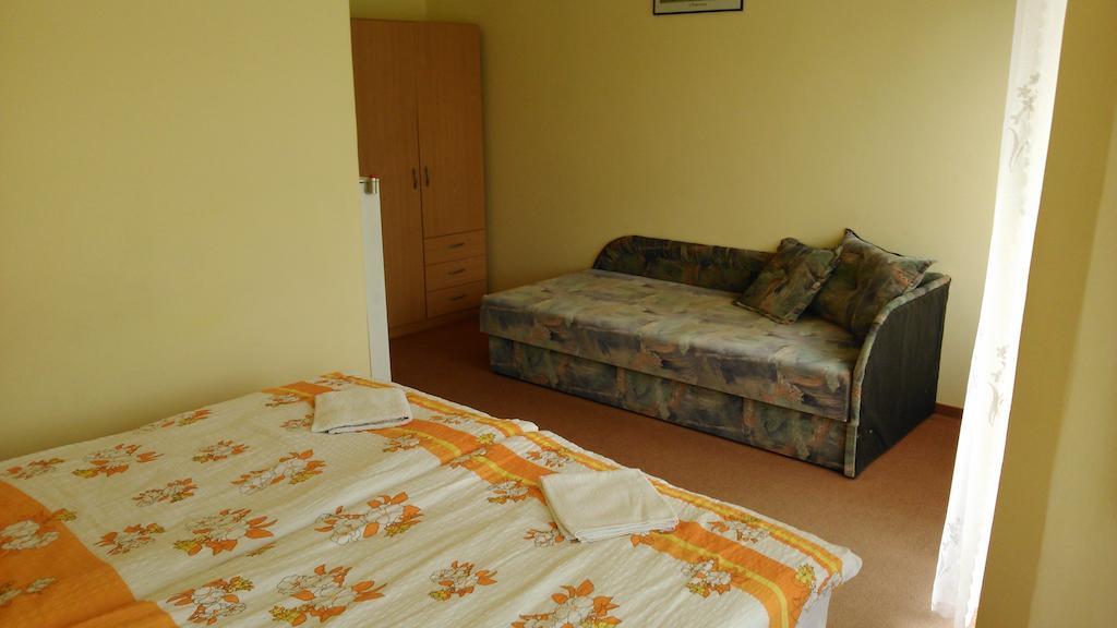 Margitapartman Бюк Номер фото